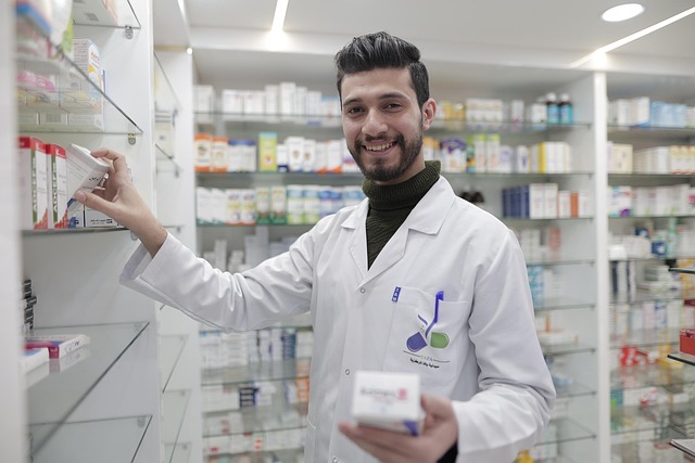 Personal médico en un entorno hospitalario, representando el sector salud